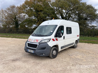 2016 Peugeot Boxer Vehicule Utilitaire Cargo Van