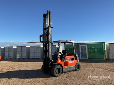 2012 Toyota 7FBMF45 Electric Forklift