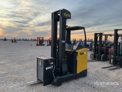 2016 Yale MR16 Electric Stacker