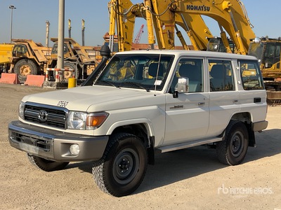 2019 Toyota Land Cruiser LX 76L 4x4 SUV