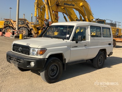 2020 Toyota Land Cruiser 78L 4x4 SUV