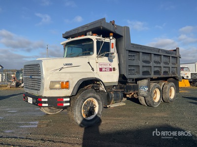 1995 Ford L9000 6x4 T/A Dump Truck