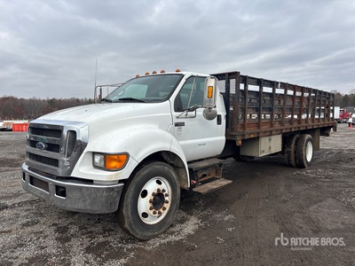 2006 Ford F-650 4x2 Camión Caja Abierta