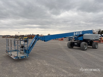 2018 Genie S85 XC 4WD Diesel Nacelle téléscopique