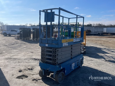 2016 Genie GS-3232 Electric シザーリフト