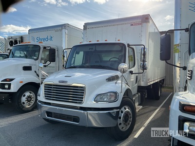 2018 Freightliner M2106 4x2 Gesloten vrachtwagen