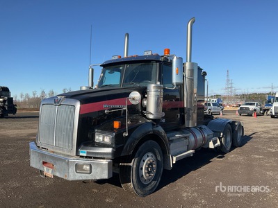 2014 Western Star 4900 6x4 Heavy Haul Ciągnik siodłowy T/A z kabiną sypialną