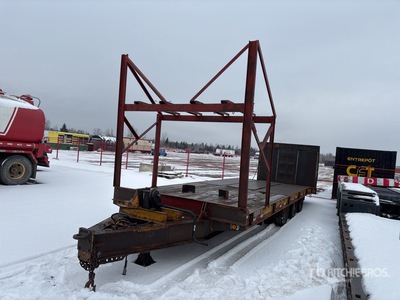 1992 J C Trailers 22 ft Tri/A Przyczepa do sprzętu