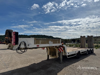 2007 Nicolas 68200 kg Quad/A Extendable Semi-Remorque Porte-Engins 4 Essieux Lowboy Trailer