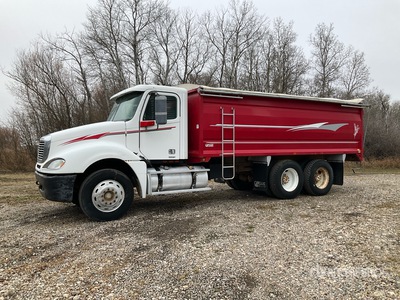 2001 Freightliner 6x4 Grain Truck