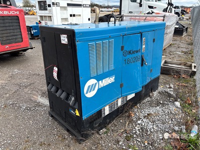 2018 Miller Big Blue 800 Duo Pro 800 A Motor aangedreven lasser