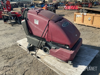 Minuteman ES2832 Floor Scrubber