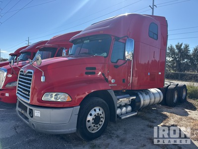 2016 Mack CXU613 Pinnacle 6x4 Tracteur Routier Couchette (Inoperable)