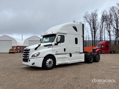 2019 Freightliner Cascadia 126 6x4 T/A Sleeper Truck Tractor