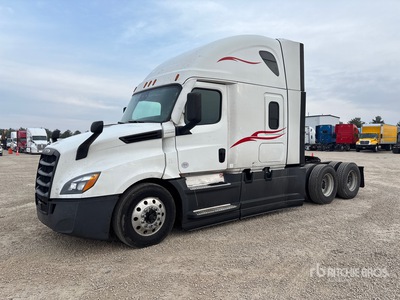 2021 Freightliner Cascadia 126 6x4 T/A Sleeper Truck Tractor