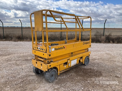 2007 Haulotte COMPACT8 Scissor Lift (Inoperable)