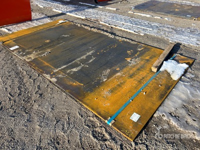 2025 Kit Containers x Plaques d'acier