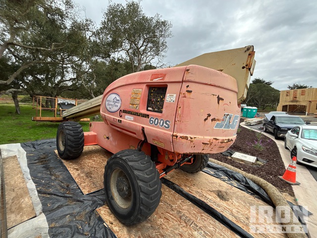 ELEVADOR TELESCóPICO 2001 JLG 4WD 600S