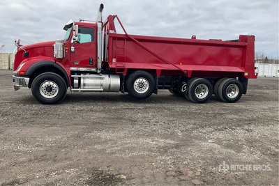 2021 International HX620 SBA 8x4 Tri/A Dump Truck