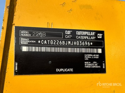 2005 Cat 226B Ładowarka o sterowaniu burtowym