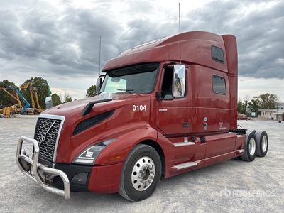 2020 Volvo VNL 6x4 T/A Sleeper Truck Tractor