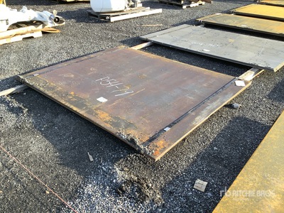 Quantity of (2) 2025 Kit Containers Steel 7 ft 4 in x 6 ft 1 in (.75 in Thick) Płyty stalowe