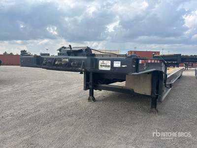 2016 Landoll 53 ft T/A Sliding Axle Trailer