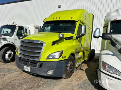 2023 Freightliner Cascadia 126 6x4 T/A Sleeper Truck Tractor