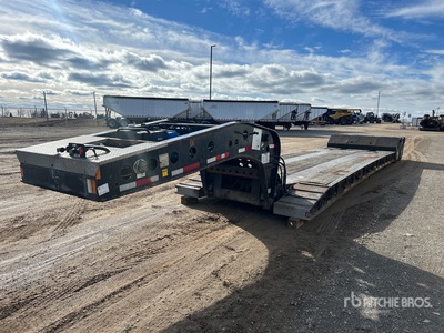 2012 Fontaine T/A 28 ft Extendable Double Drop Removable Gooseneck Tieflader