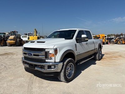 2017 Ford F-250 4x4 Crew Cab Pickup