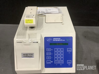 Advanced Instruments 3250 Osmometer