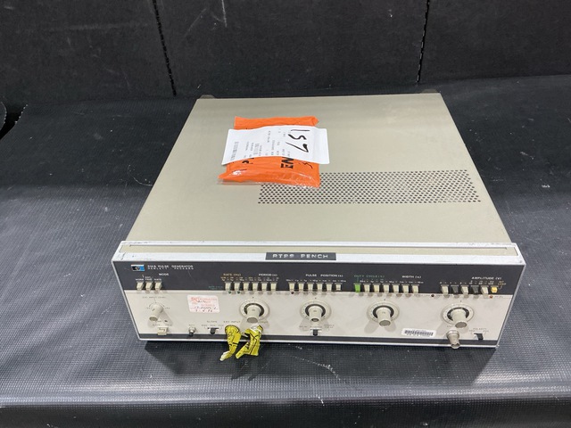 HP 214B Pulse Generator