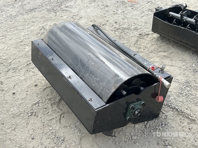 2025 GIYI GY-VR39 39 in Mini Skid Steer Vibratory Roller (Unused)