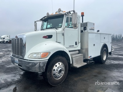 2007 Peterbilt 335 4x2 Service Truck