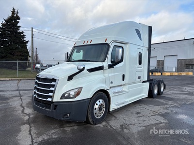 2019 Freightliner Cascadia 126 6x4 T/A Sleeper Truck Tractor