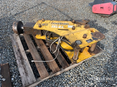 2019 TMG Industrial HB68 9 in Hydraulic Breaker