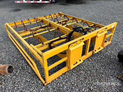 Landhonor 84 in Skid Steer Bale Spear