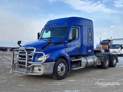 2020 Freightliner Cascadia 126 6x4 T/A Sleeper Truck Tractor