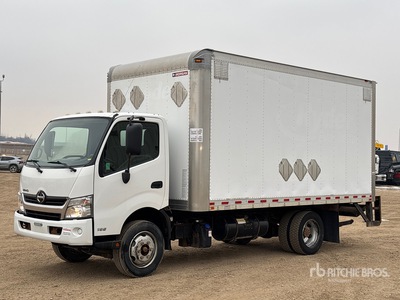 2018 Hino 195 4x2 Van Truck