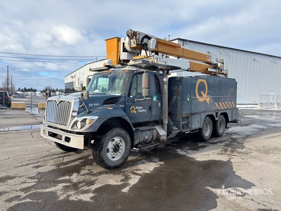Posi-Plus on 2008 International 7400 6x4 Bucket Truck