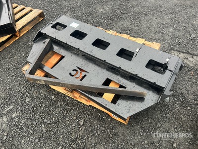 2025 Kit Containers QT-60-FF-42 42 in Skid Steer Forks (Unused)