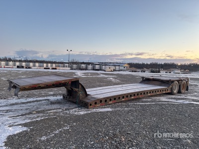 1986 Cozad T/A Removable Gooseneck Lowboy Trailer