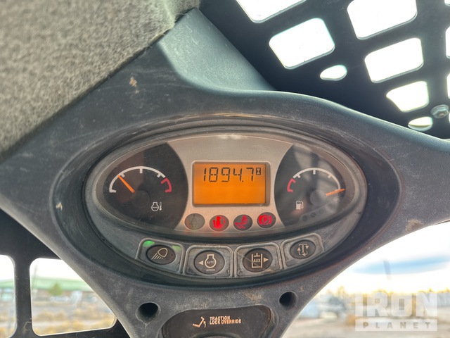 MINI CARGADOR SOBRE RUEDAS 2016 BOBCAT LOADER