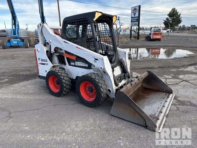 MINI CARGADOR SOBRE RUEDAS 2016 BOBCAT LOADER