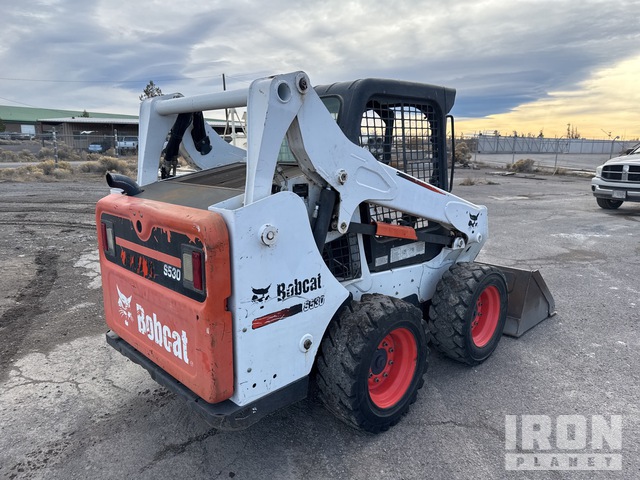 MINI CARGADOR SOBRE RUEDAS 2016 BOBCAT LOADER