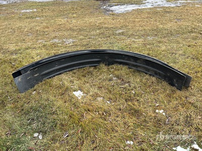 Quantity of (4) Floater Tire Fenders - Fits New Holland SP275F