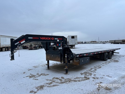 2024 Maxey LHX10240 33 ft T/A Gooseneck Plant Trailer