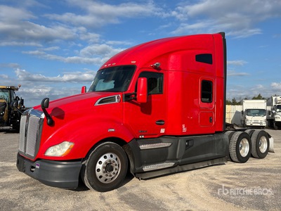 2020 Kenworth T680 6x4 3- Achs Sattelzugmaschine mit Schlafkabine