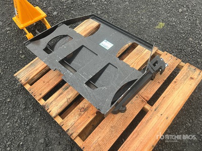 2025 Kit Containers MUFF-36-42 36 in Mini Skid Steer Forks (Unused)