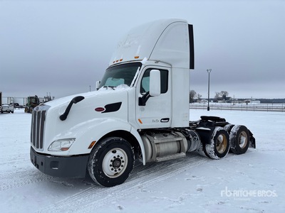 2016 Peterbilt 579 6x4 Day Cab Truck Tractor